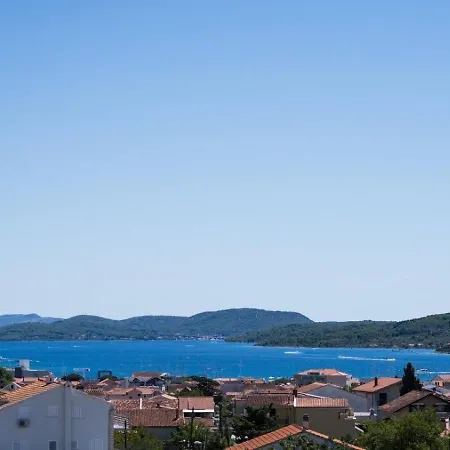 Apartment Traum-meerblick-vodice *