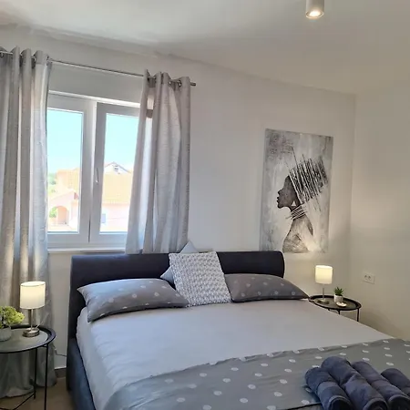 Traum-meerblick-vodice *