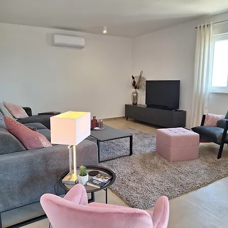 Apartment Traum-meerblick-vodice *