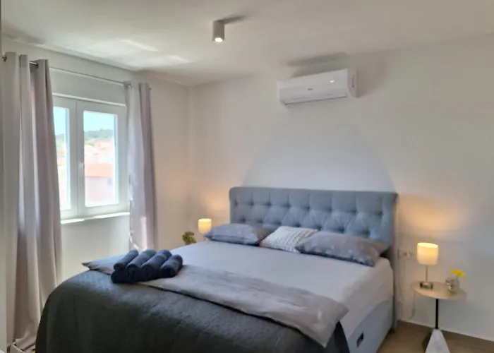 Traum-meerblick-vodice Apartment *